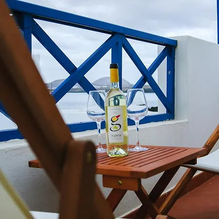 On The Ocean 아파트